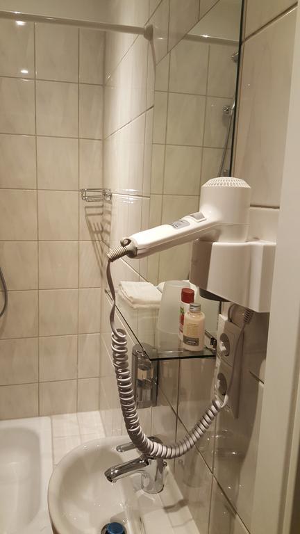 Elifim Hotel Berlin Luaran gambar